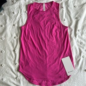 Lululemon tank top never worn size 2